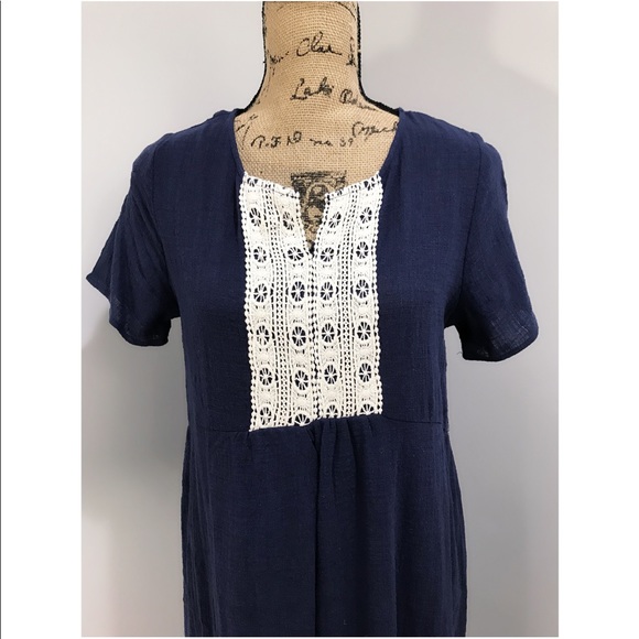 ❌SOLD❌ New Navy Dress with Ruffle Hem - Picture 3 of 4